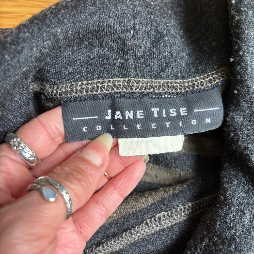 Vintage 80s Jane Tise handmade striped turtleneck - Picture 2 of 6